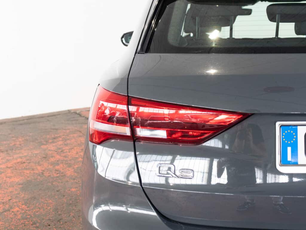 immagine automobile