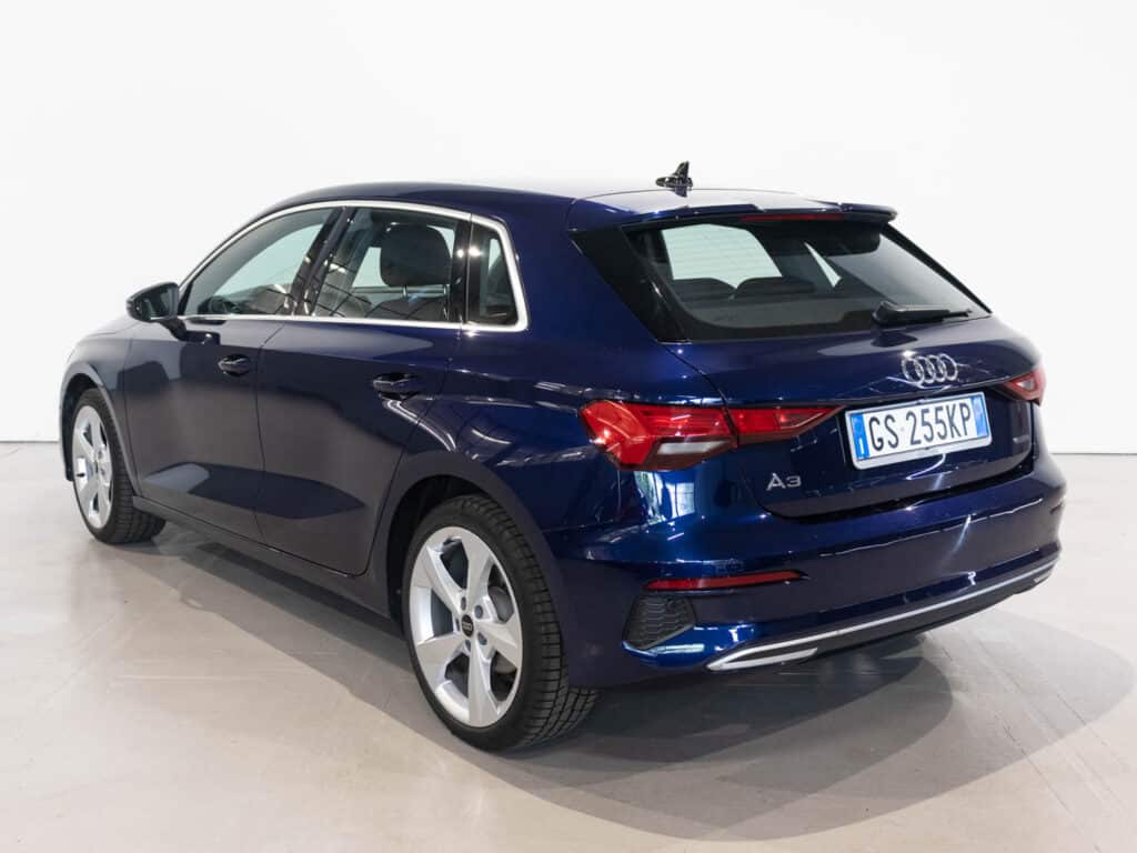 immagine automobile