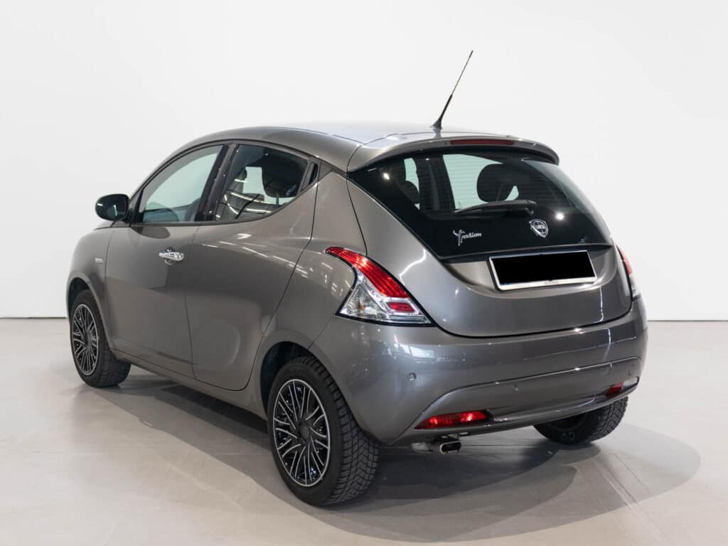 immagine automobile