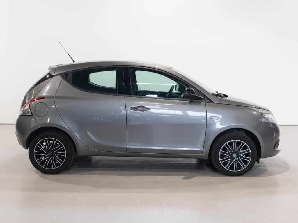 immagine automobile