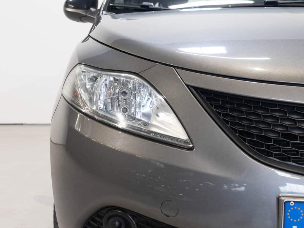 immagine automobile
