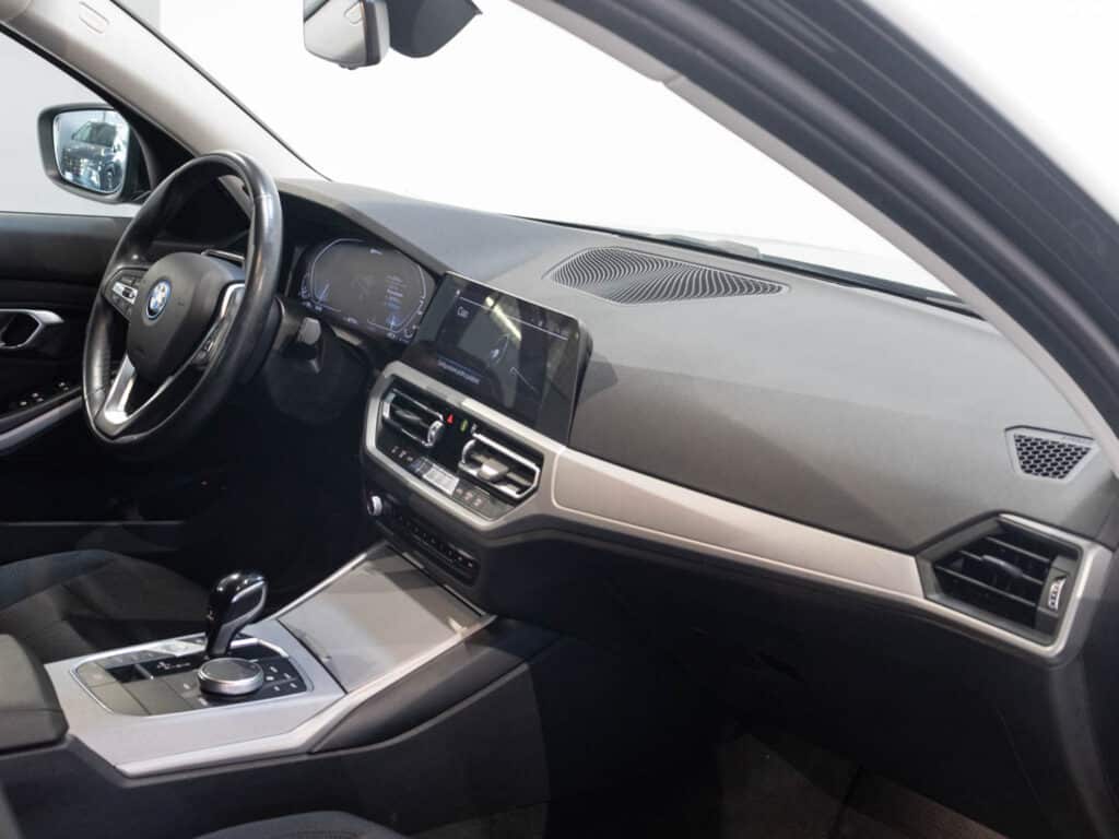 immagine automobile