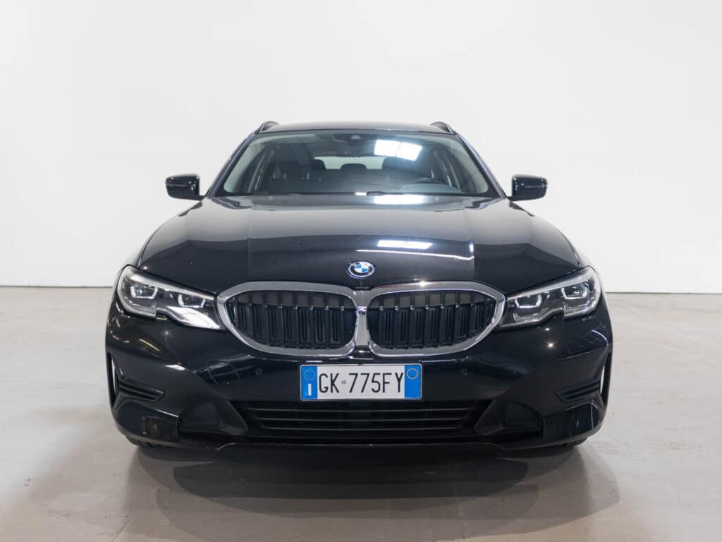 immagine automobile