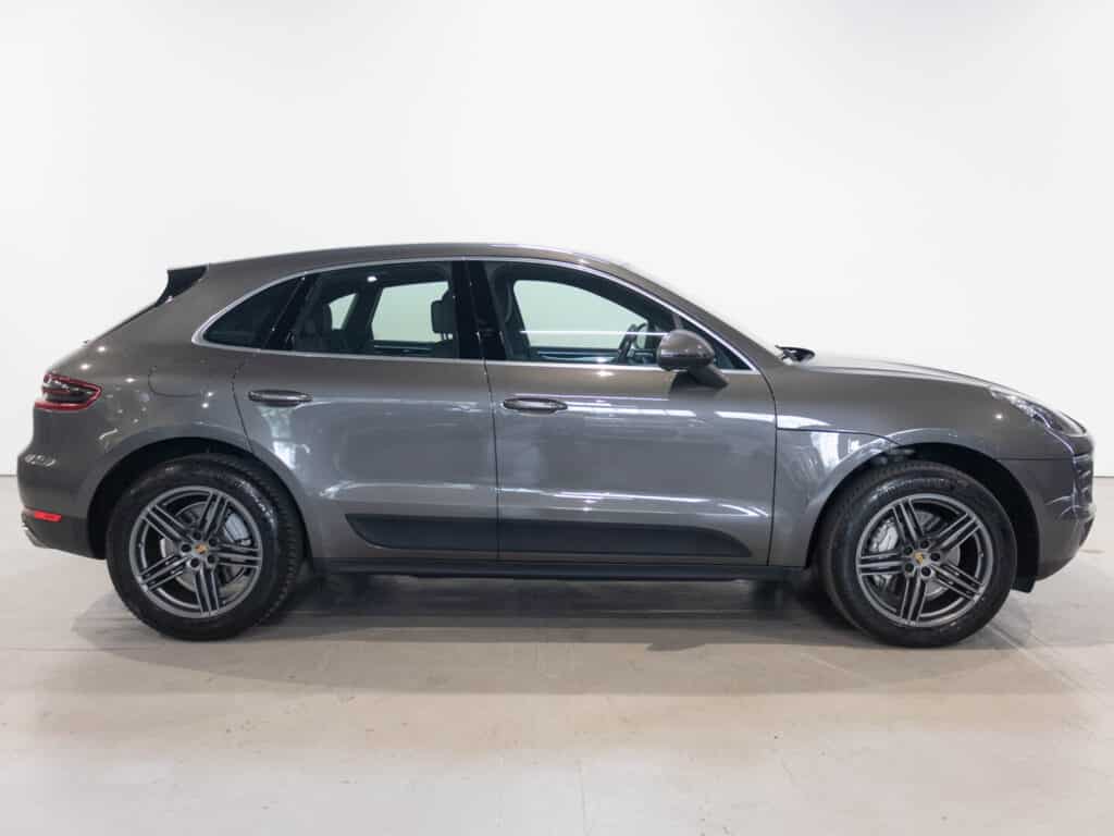 immagine automobile