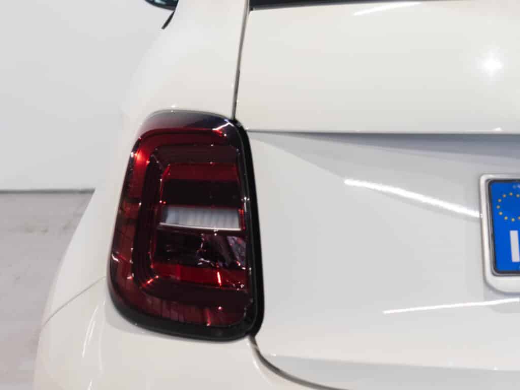 immagine automobile