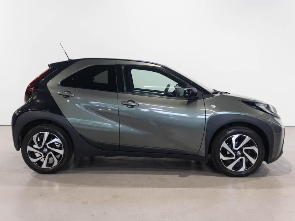 immagine automobile